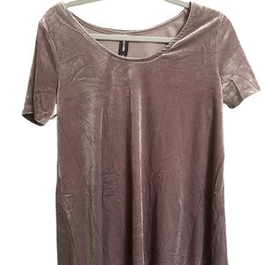 Agnes & Dora Lilac Purple Soft Velvet  Size XL Extra Large Top  Short Sleeved